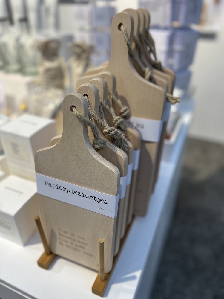 Alternative view of Tapas-borrelplank met verschillende teksten