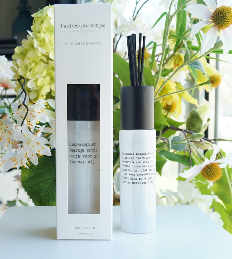Geurstokjes met verschillende teksten